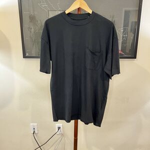 NWT Abercrombie & Fitch - Soft Essentials Lng Ln T-shirt Raw Hem Medium - Black